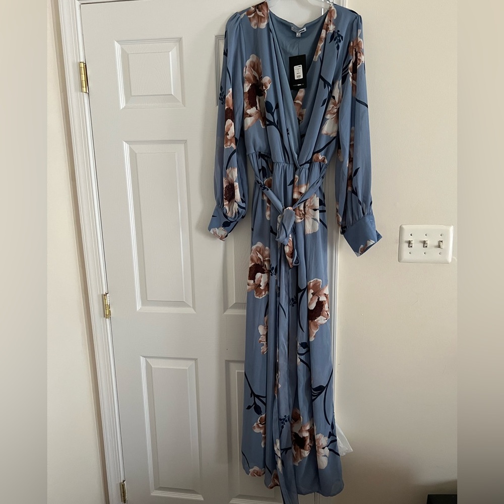 Fashion Nova - Park Avenue Maxi Dress